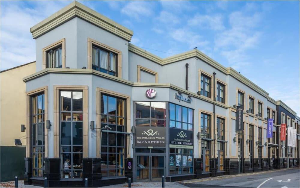 Prince Of Wales Hotel Атлон Екстер'єр фото