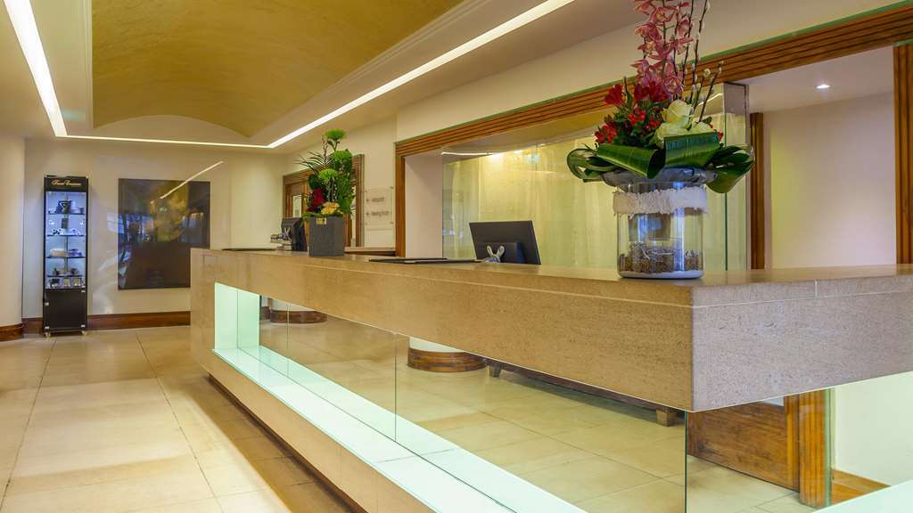 Prince Of Wales Hotel Атлон Інтер'єр фото