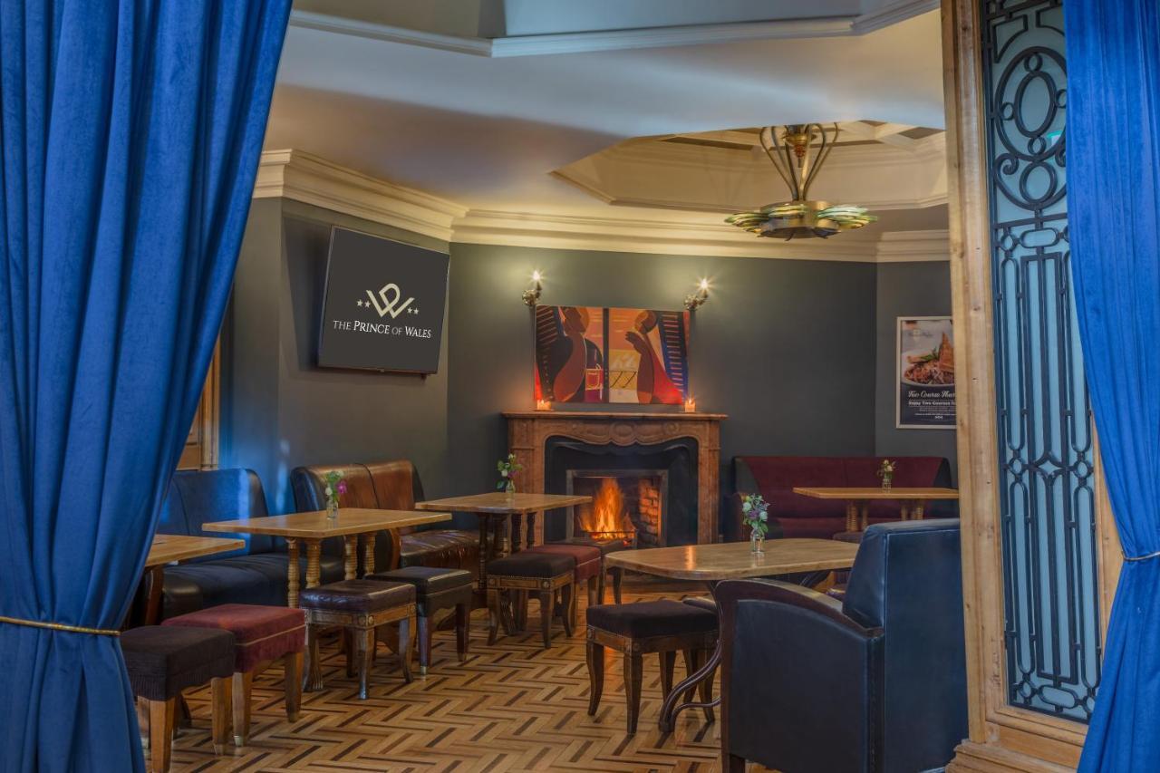 Prince Of Wales Hotel Атлон Екстер'єр фото